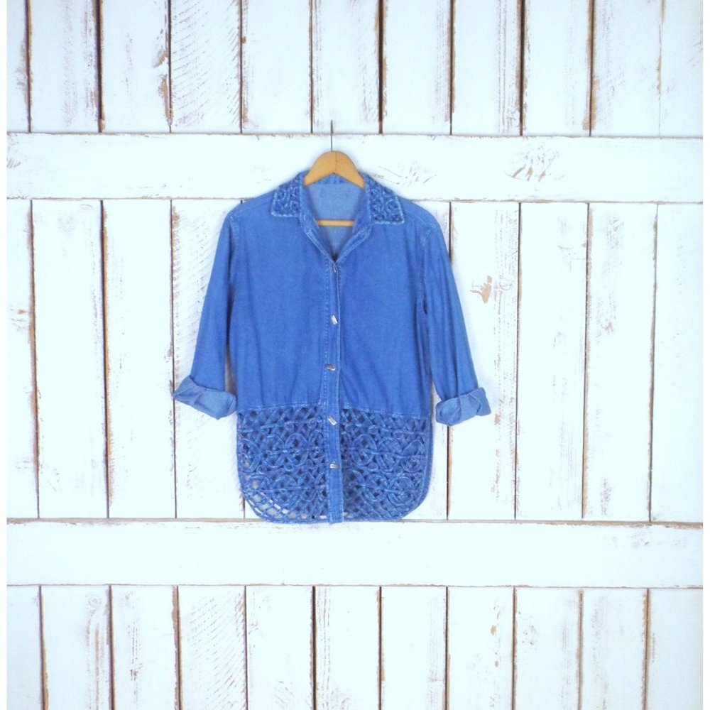Vintage blue cotton denim button down ribbon cut out shirt/chambray button down